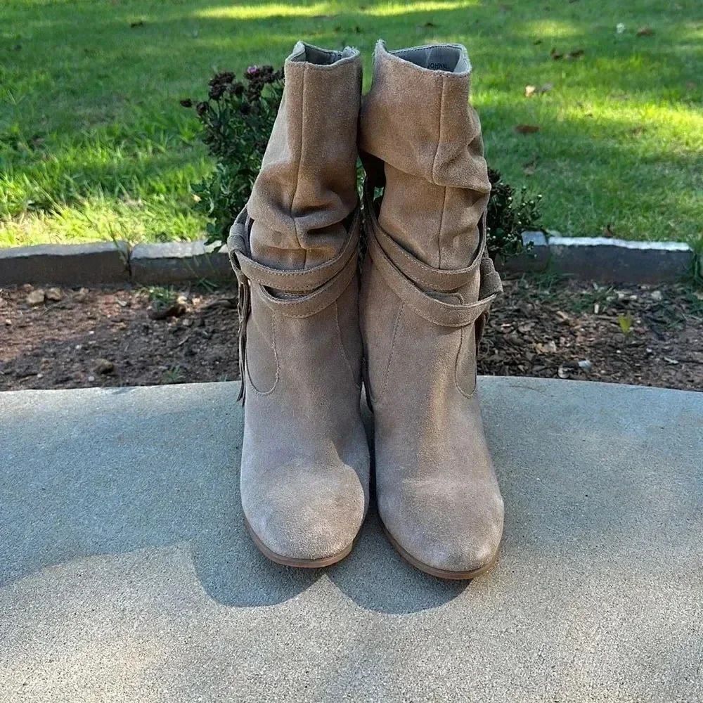Tahari Johnny Slouchy Boots - Picture 2 of 8